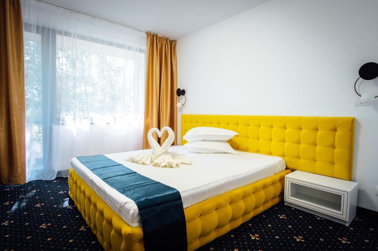Hotel Siret 3*