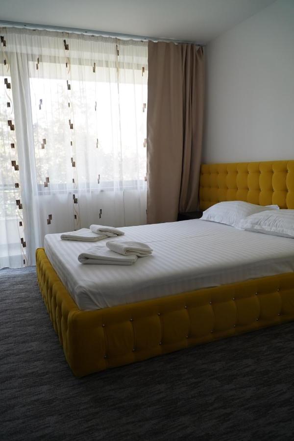 Hotel Siret 3*